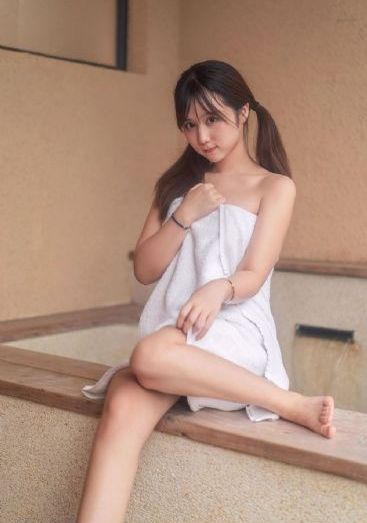 坐在联谊会角落_日韩在线播放专区