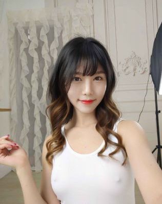 二奶村之杀夫_720高清在线观看
