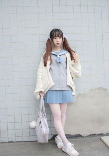 岬奈奈美 在线播放_720电影在线观看