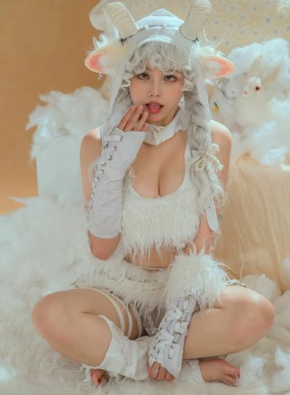 蜜桃av鲁一鲁一鲁一鲁_高清动漫免费观看