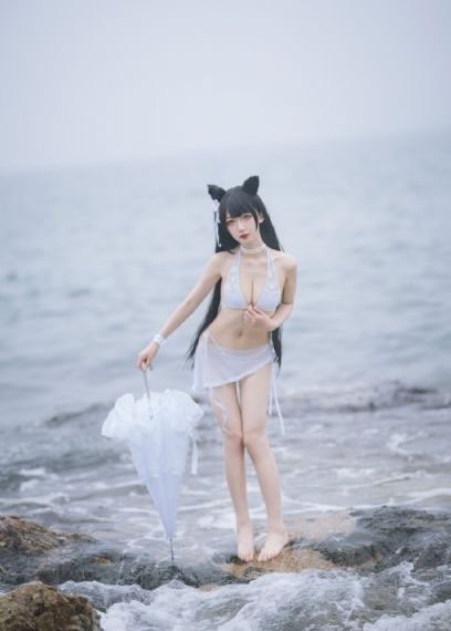 贴身校花之君临天夏_4K最新电影在线观看