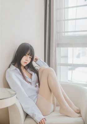丝袜三部曲_高清蓝光在线观看